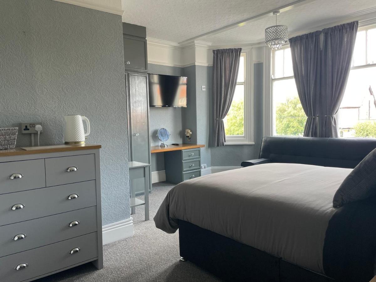 Danilton Hotel Rhôs-on-Sea 外观 照片
